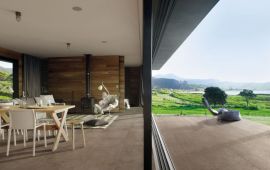 Storm Cottage , Great Barrier , New Zealand